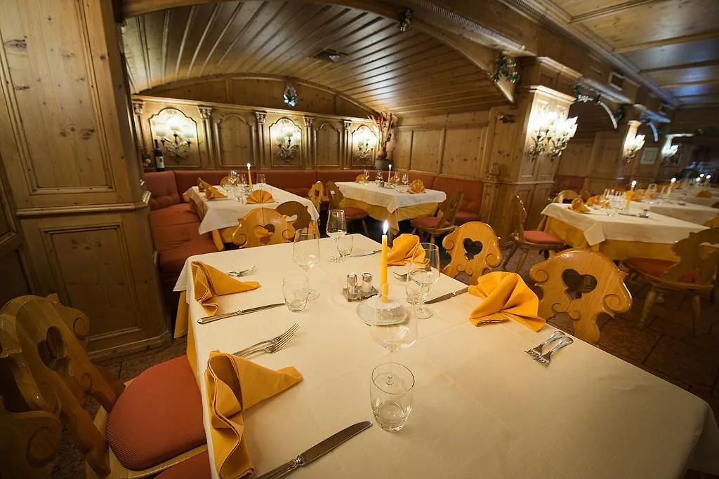 Hotel Valtellina Livigno 3*,