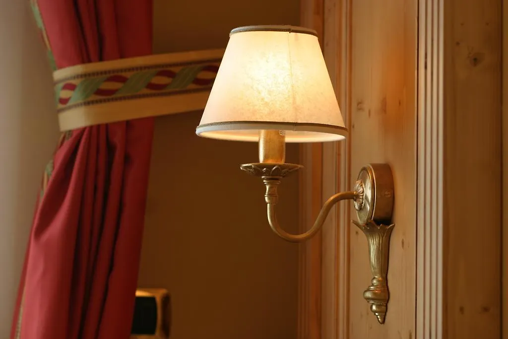 Hotel Valtellina Livigno 3*,  Italy